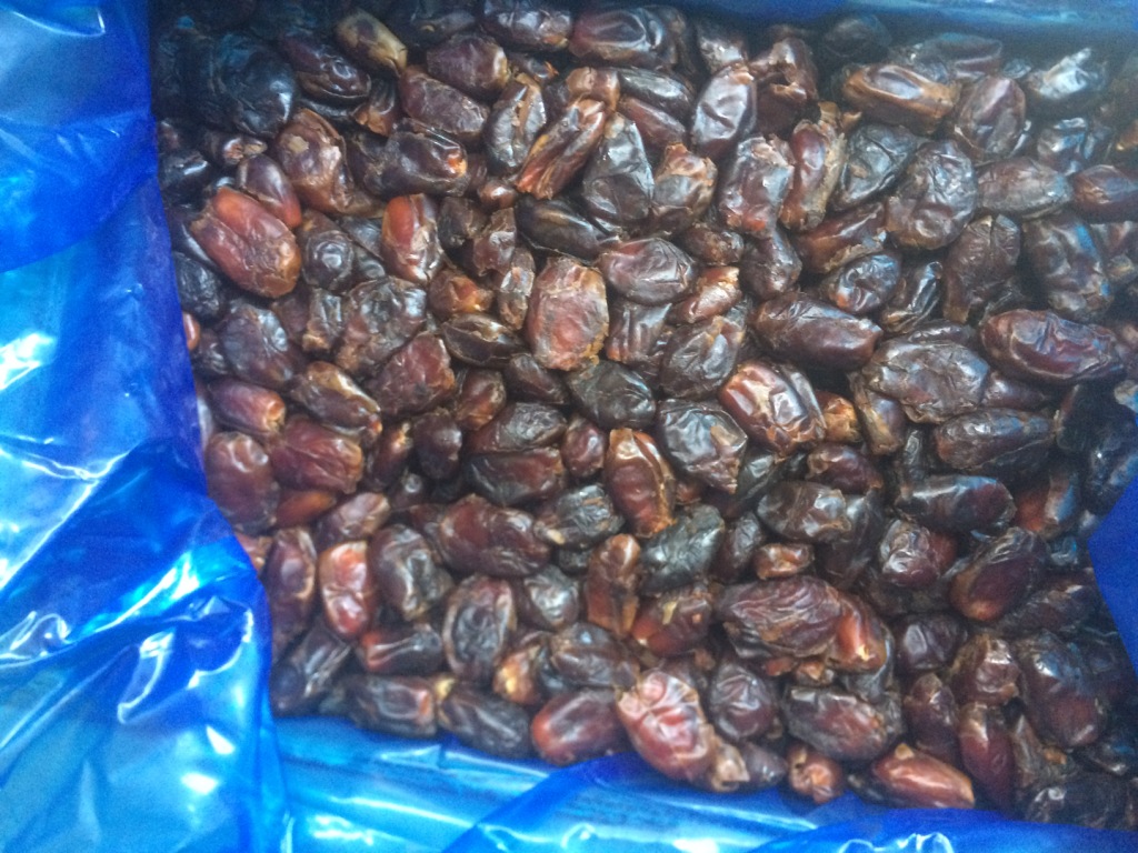 5th Pakistani Aseel Pitted Dates Shipment by Dawood Dates: A Milestone in Quality and Trust