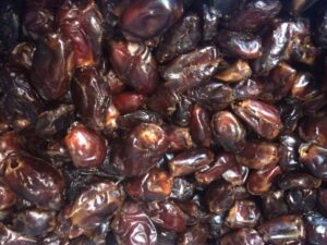 Aseel Pitted Dates 